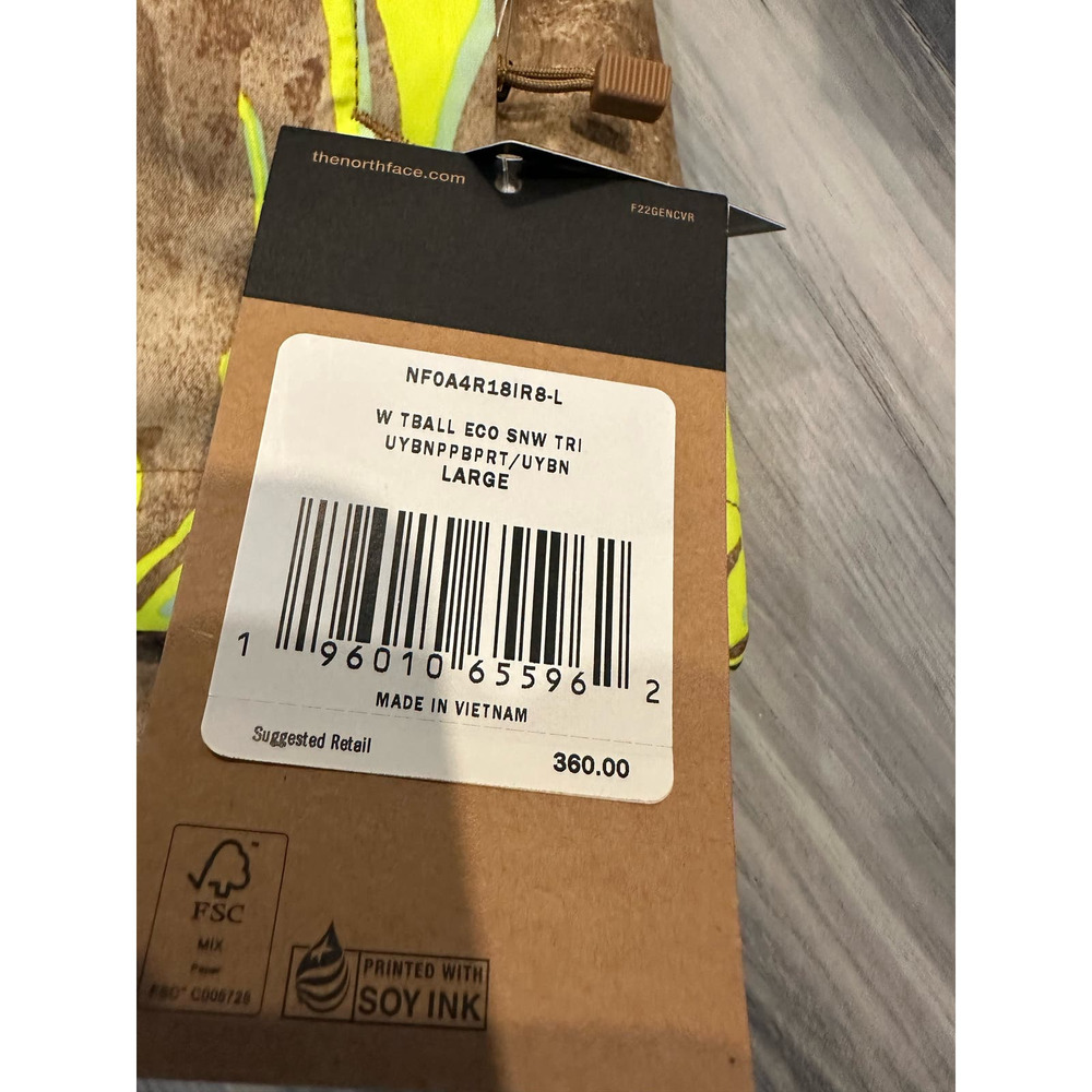 THE NORTH FACE ThermoBall Eco Snow Triclimate Jacket - Picture 5 of 10